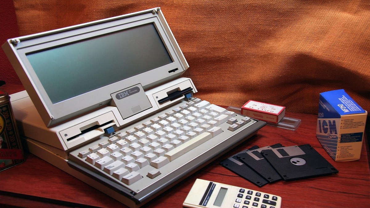 PCjs: IBM PC Emulator in Browsers Revives the 70s and 80s